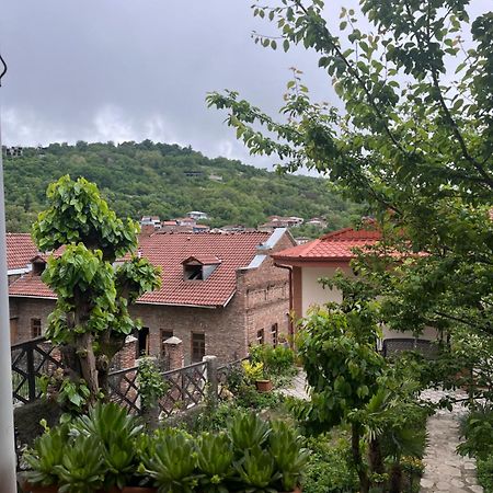 Guest House Anuki Siğnaği Dış mekan fotoğraf